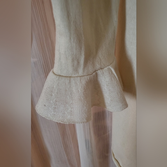 Ivory Ruffle-Trimed Cardigan - L - Picture 4 of 4